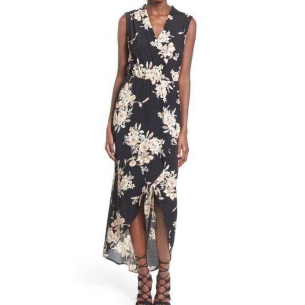 ASTR‎ The Label Black Floral Wrap Front High Low Dress V-Neck Women's Size Small